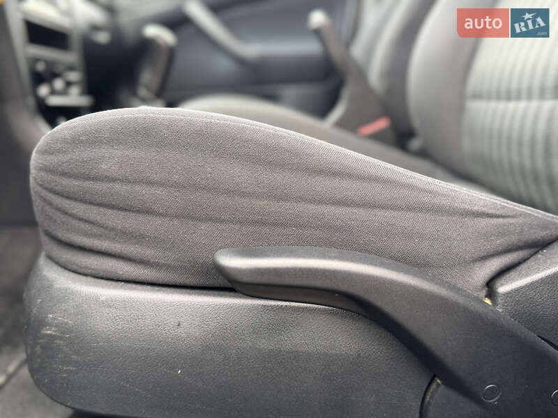 Універсал Skoda Octavia 2006 в Нововолинську