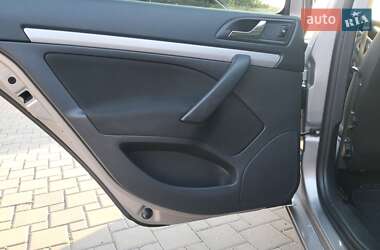 Лифтбек Skoda Octavia 2011 в 