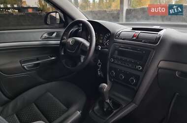 Лифтбек Skoda Octavia 2012 в 