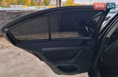 Лифтбек Skoda Octavia 2012 в 