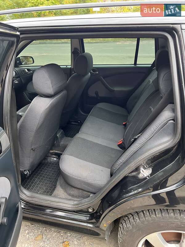 Універсал Skoda Octavia 2006 в Дніпрі