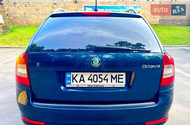 Универсал Skoda Octavia 2012 в 