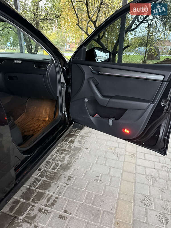 Универсал Skoda Octavia 2017 в Староконстантинове фото 16 Универсал Skoda Octavia 2017 в Староконстантинове