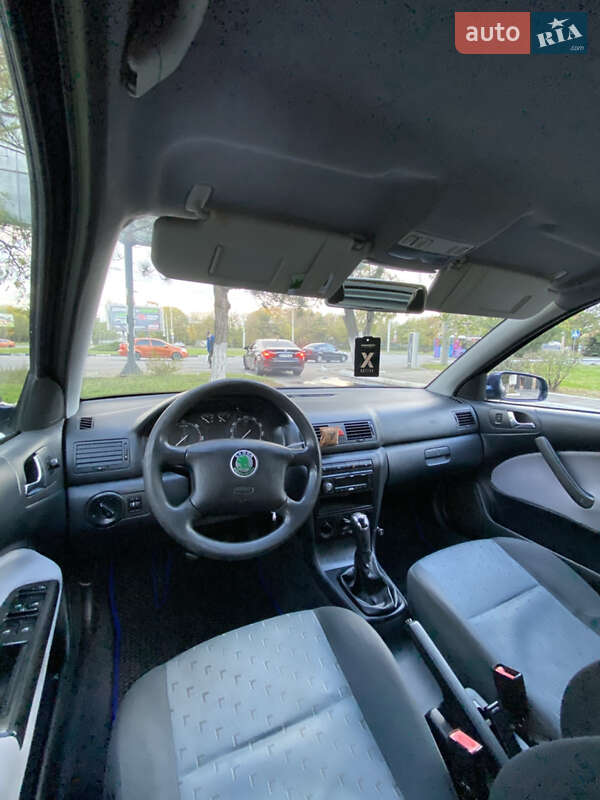 Лифтбек Skoda Octavia 2001 в Николаеве фото 3 Лифтбек Skoda Octavia 2001 в Николаеве