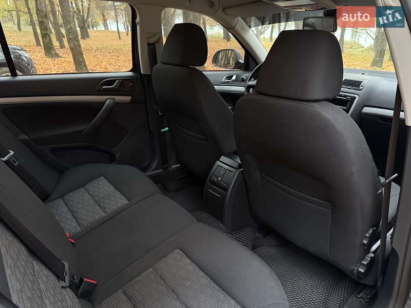 Универсал Skoda Octavia 2011 в Глухове фото 13 Универсал Skoda Octavia 2011 в Глухове