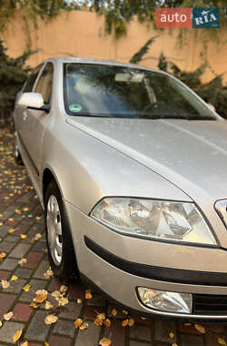 Лифтбек Skoda Octavia 2007 в 