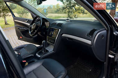 Универсал Skoda Octavia 2010 в 