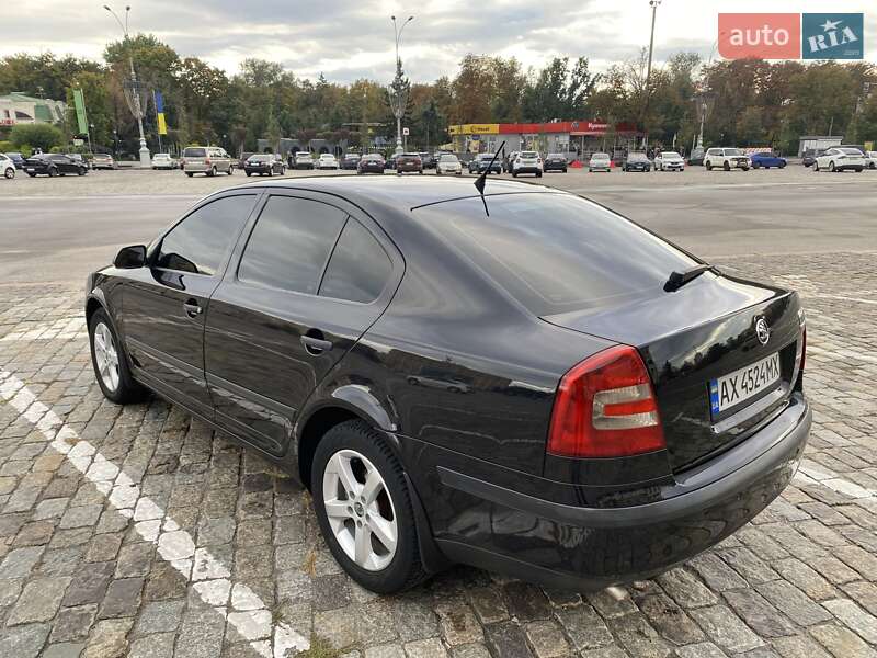Лифтбек Skoda Octavia 2008 в Харькове