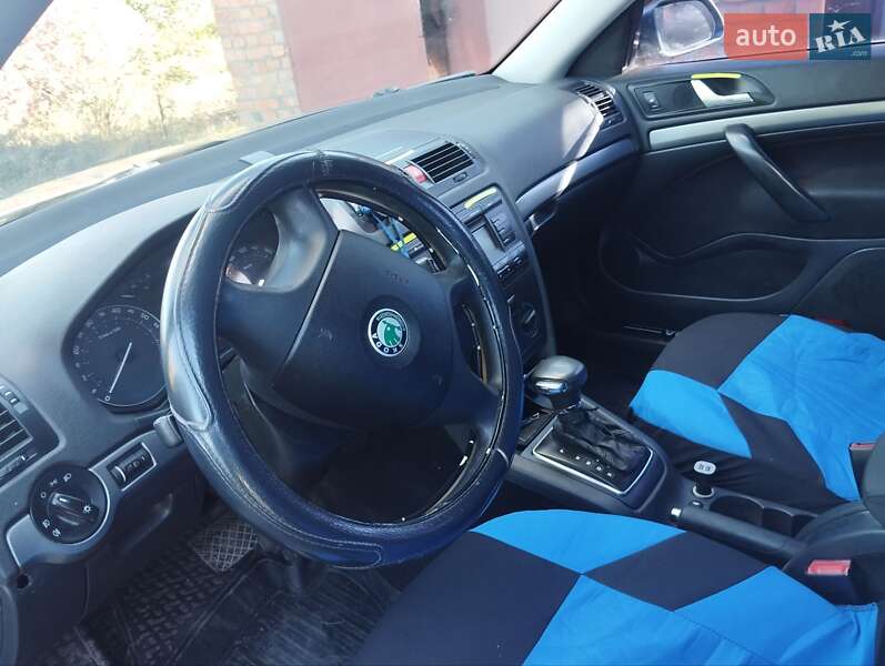 Універсал Skoda Octavia 2008 в Гребінці