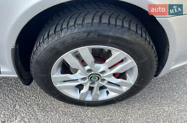 Лифтбек Skoda Octavia 2011 в 