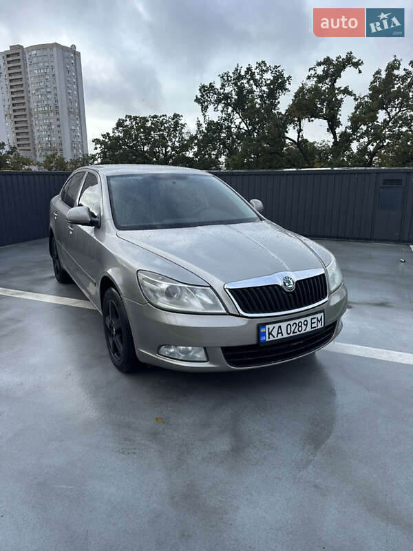 Лифтбек Skoda Octavia 2010 в Киеве