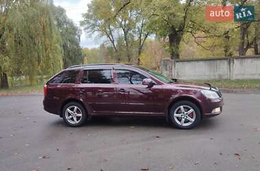 Универсал Skoda Octavia 2010 в 