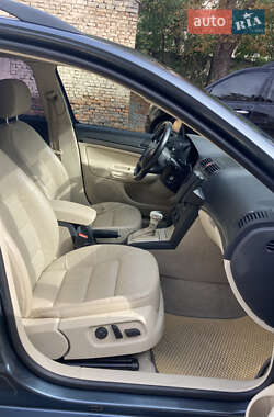 Універсал Skoda Octavia 2005 в Черкасах