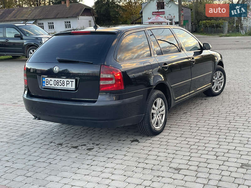 Универсал Skoda Octavia 2006 в Турке фото 33 Универсал Skoda Octavia 2006 в Турке