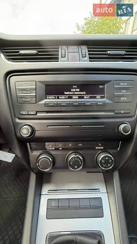 Лифтбек Skoda Octavia 2014 в Ужгороде