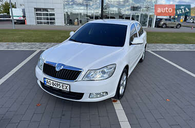 Ліфтбек Skoda Octavia 2011 в  фото 3 Ліфтбек Skoda Octavia 2011 в