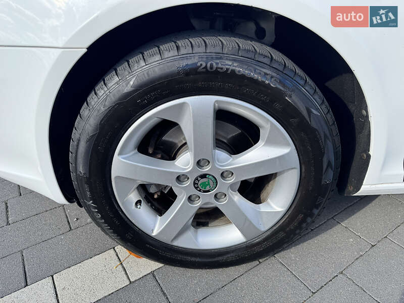 Лифтбек Skoda Octavia 2011 в Мукачево фото 16 Лифтбек Skoda Octavia 2011 в Мукачево