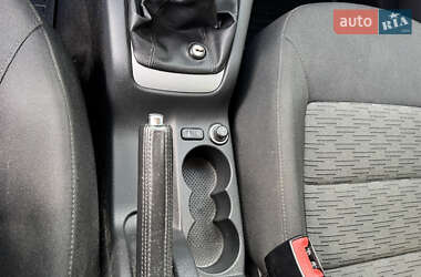 Ліфтбек Skoda Octavia 2011 в  фото 30 Ліфтбек Skoda Octavia 2011 в