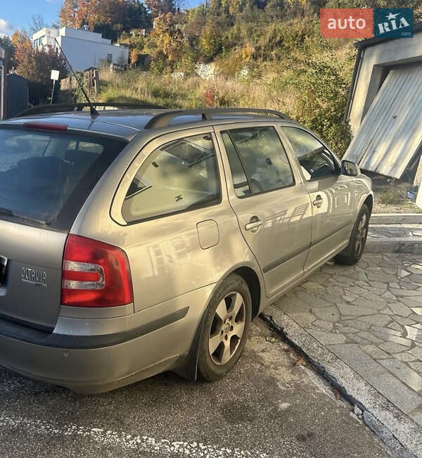 Универсал Skoda Octavia 2009 в Луцке фото 7 Универсал Skoda Octavia 2009 в Луцке