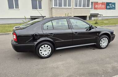 Ліфтбек Skoda Octavia 2010 в 