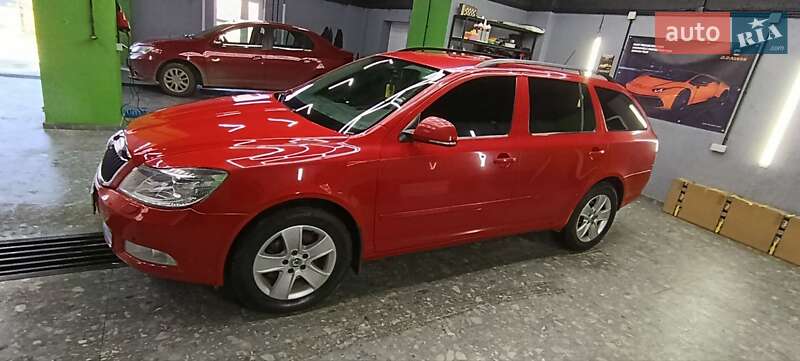 Універсал Skoda Octavia 2012 в Надвірній фото 3 Універсал Skoda Octavia 2012 в Надвірній