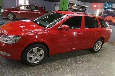 Универсал Skoda Octavia 2012 в 
