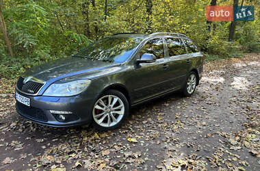 Універсал Skoda Octavia 2011 в 
