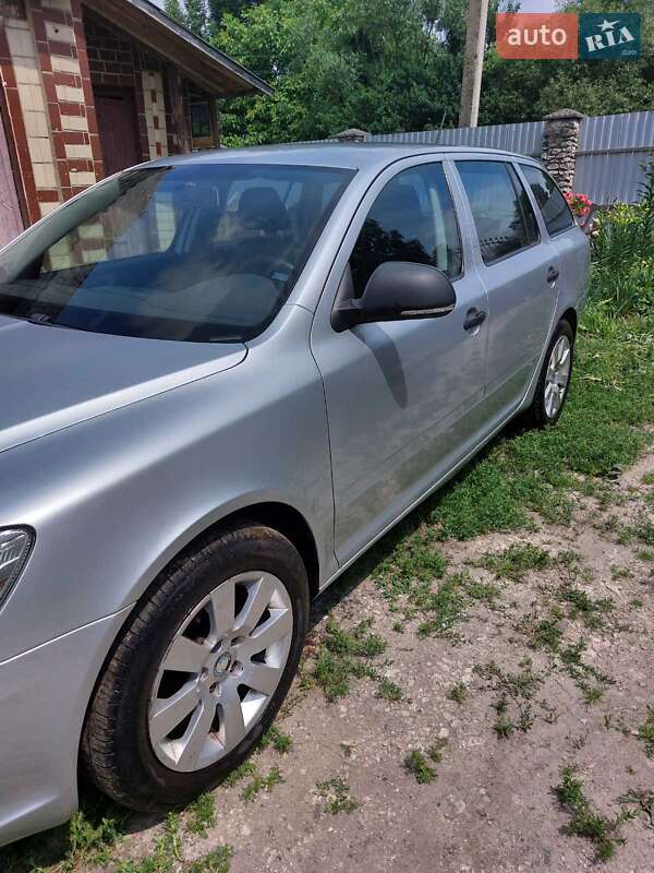 Универсал Skoda Octavia 2013 в Кременце фото 19 Универсал Skoda Octavia 2013 в Кременце