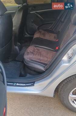 Универсал Skoda Octavia 2011 в 