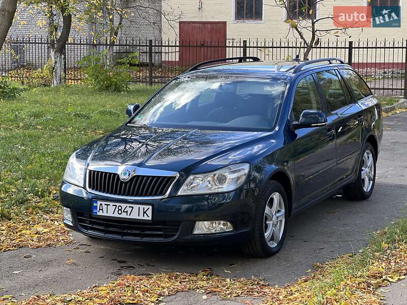 Универсал Skoda Octavia 2011 в Калуше