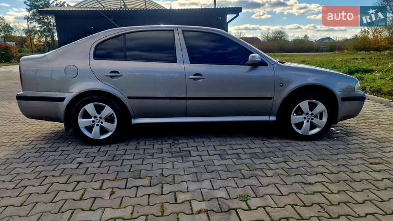 Лифтбек Skoda Octavia 2008 в Ивано-Франковске фото 3 Лифтбек Skoda Octavia 2008 в Ивано-Франковске