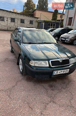 Лифтбек Skoda Octavia 2000 в 