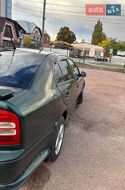Лифтбек Skoda Octavia 2000 в 