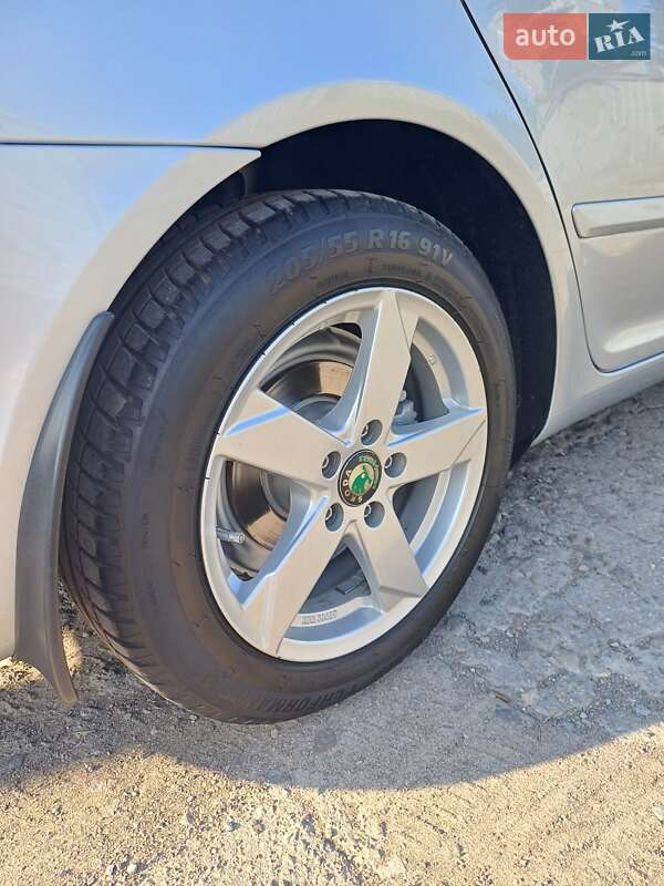 Універсал Skoda Octavia 2011 в Львові