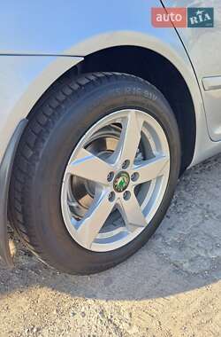 Универсал Skoda Octavia 2011 в 