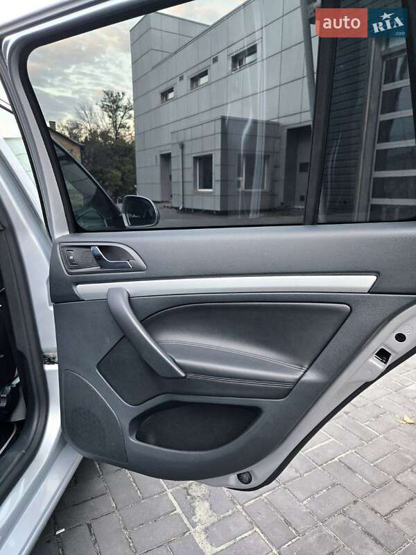 Универсал Skoda Octavia 2010 в Каменском фото 53 Универсал Skoda Octavia 2010 в Каменском