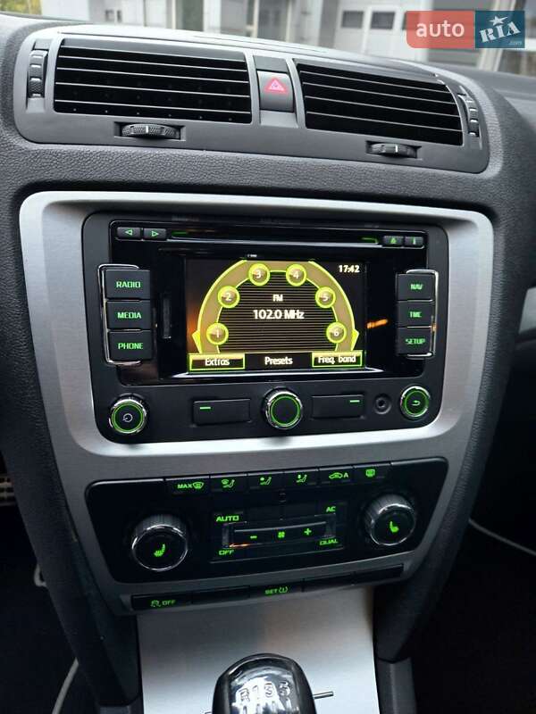 Универсал Skoda Octavia 2010 в Каменском фото 62 Универсал Skoda Octavia 2010 в Каменском