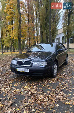 Лифтбек Skoda Octavia 2006 в Киеве