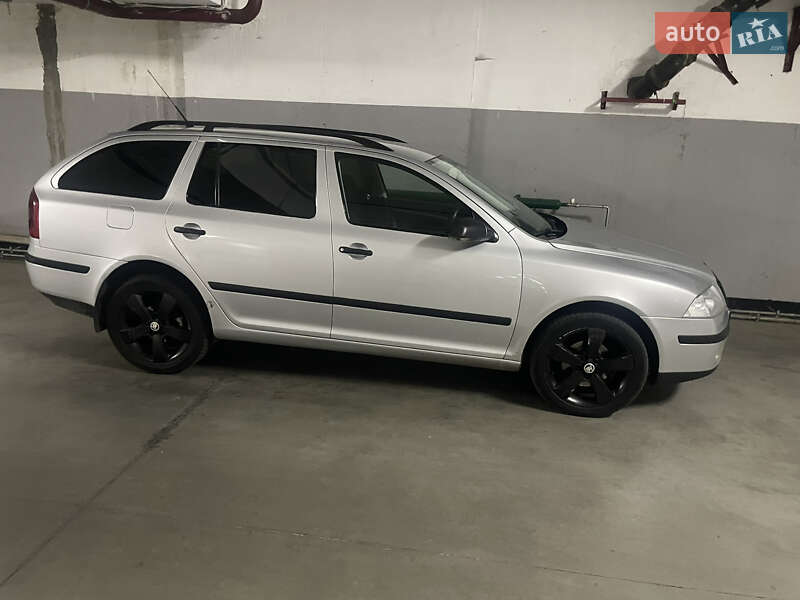 Універсал Skoda Octavia 2008 в Києві