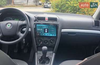 Лифтбек Skoda Octavia 2008 в 
