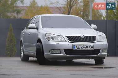 Ліфтбек Skoda Octavia 2010 в Дніпрі