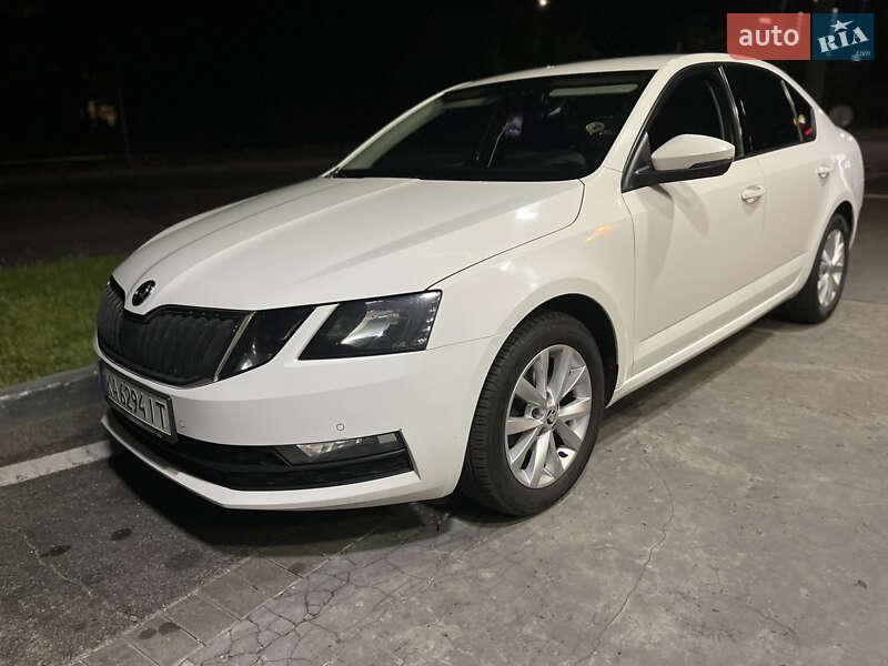 Лифтбек Skoda Octavia 2017 в Киеве