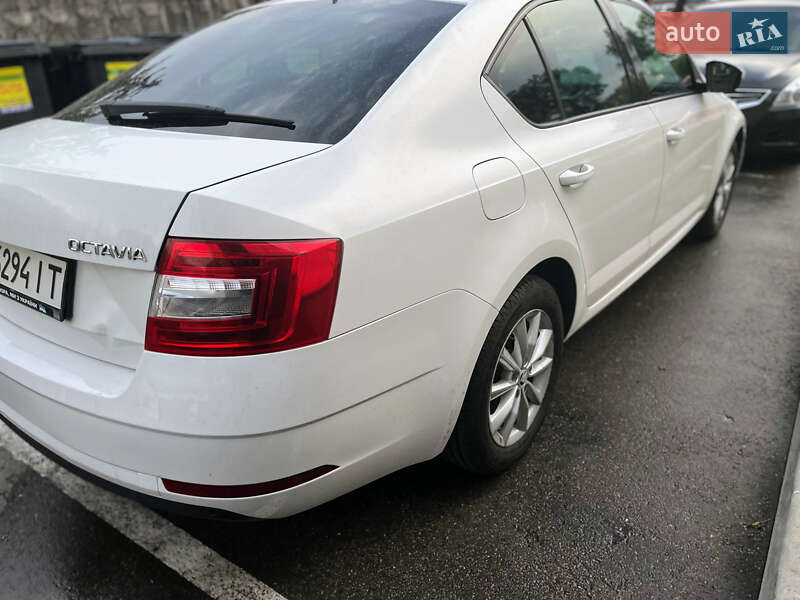 Лифтбек Skoda Octavia 2017 в Киеве