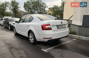 Ліфтбек Skoda Octavia 2017 в 