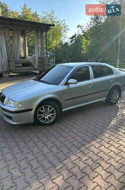 Лифтбек Skoda Octavia 2008 в 