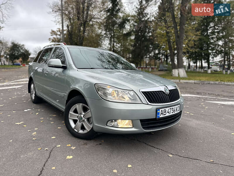 Универсал Skoda Octavia 2012 в Виннице