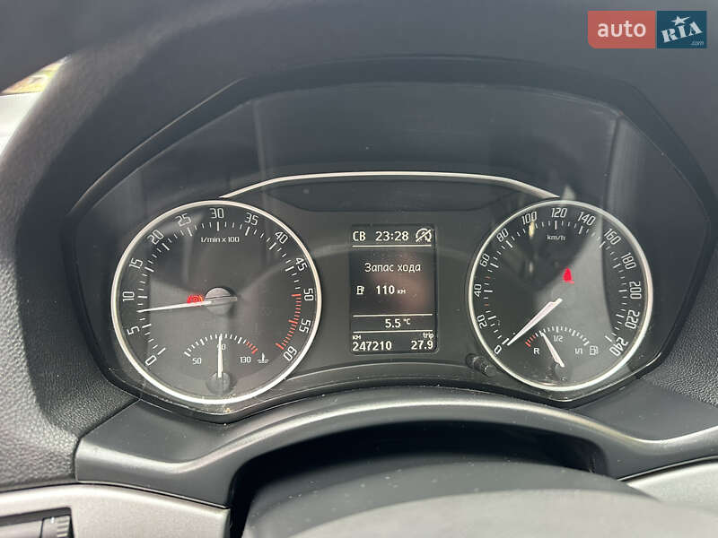 Универсал Skoda Octavia 2012 в Виннице