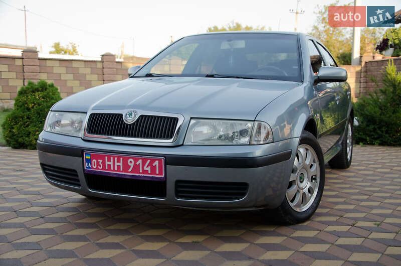 Лифтбек Skoda Octavia 2004 в Нежине