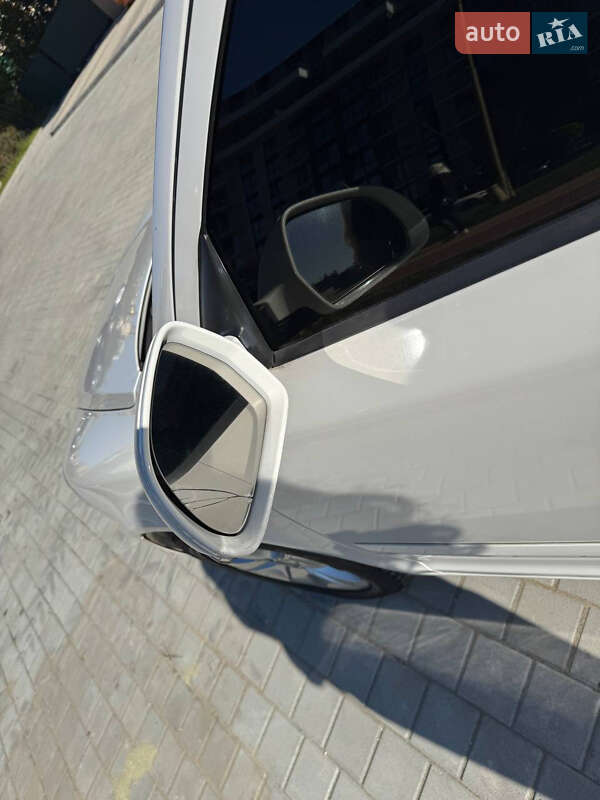 Универсал Skoda Octavia 2011 в Ужгороде фото 14 Универсал Skoda Octavia 2011 в Ужгороде