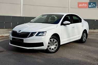 Лифтбек Skoda Octavia 2019 в 